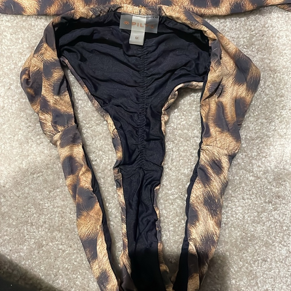 Pilyq bathing suit - Picture 2 of 5